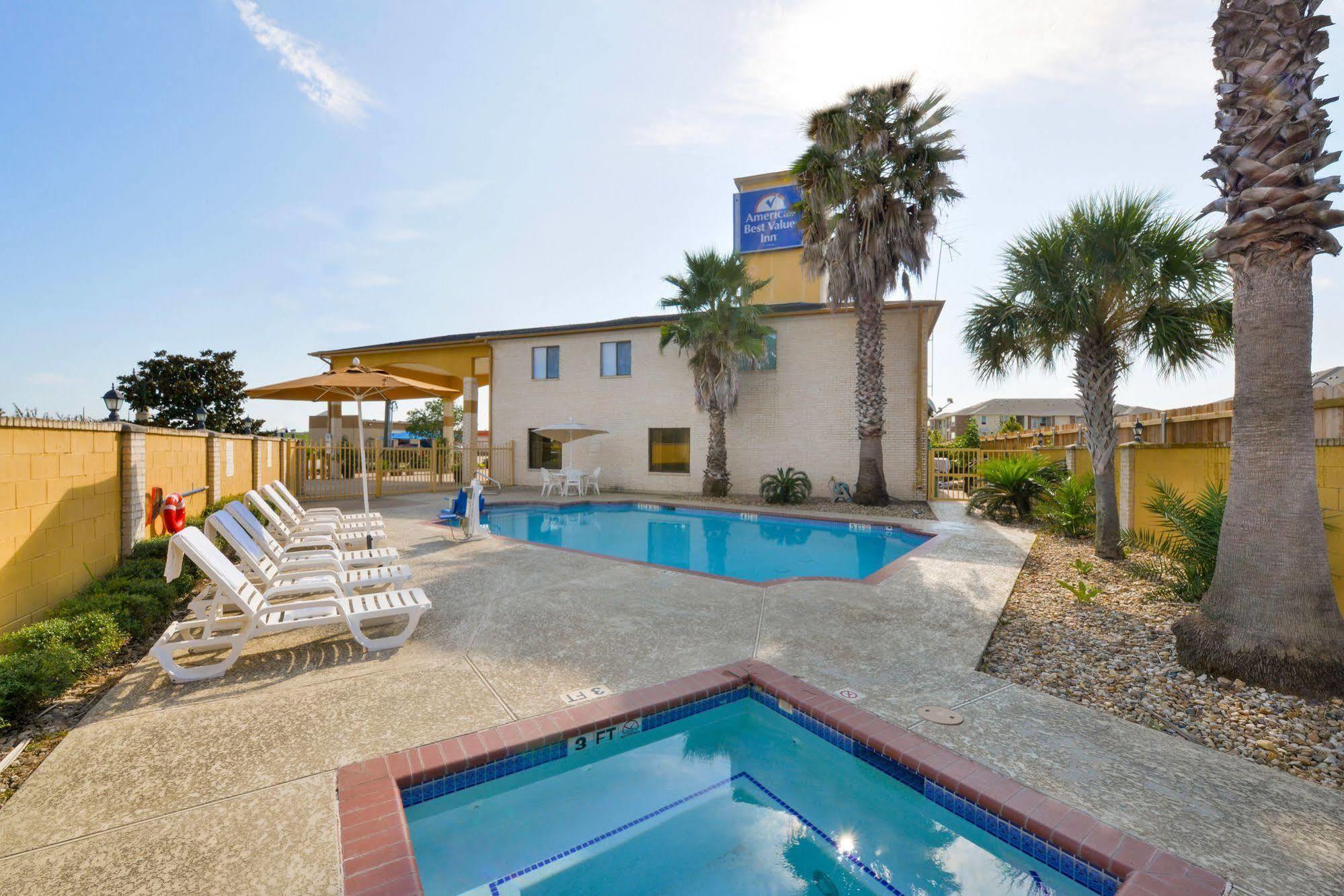 Americas Best Value Inn&Suites Waller/Prairie View Exterior foto